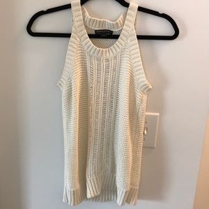 Sleeveless knit top